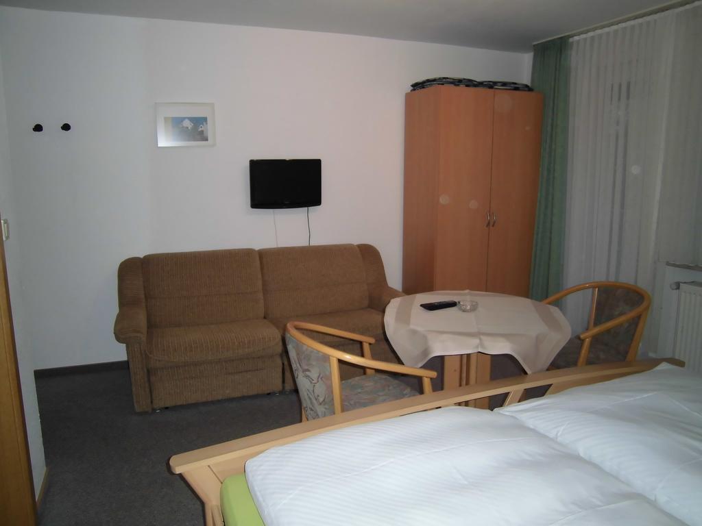 Dribischenhof Hotel Usseln Exterior photo